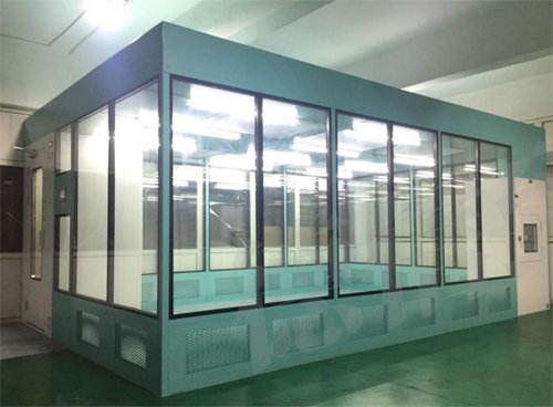 組裝式潔凈室與潔凈室工程及PVC潔凈棚的優(yōu)勢對比