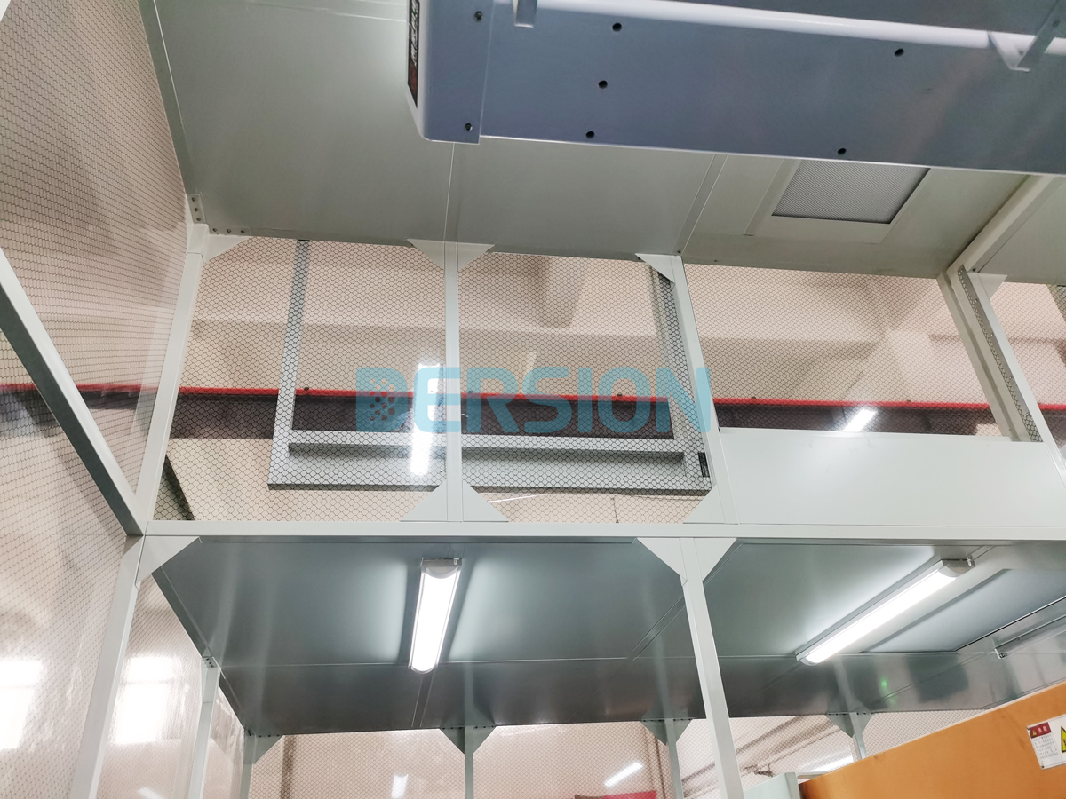 定制潔凈棚----送風(fēng)系統(tǒng)可移動(dòng)式的局部?jī)艋瘽崈襞? title=