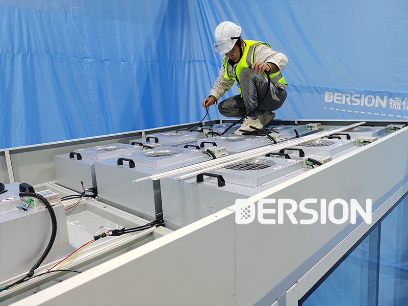 出口加拿大組裝式潔凈室廠內(nèi)預(yù)裝現(xiàn)場