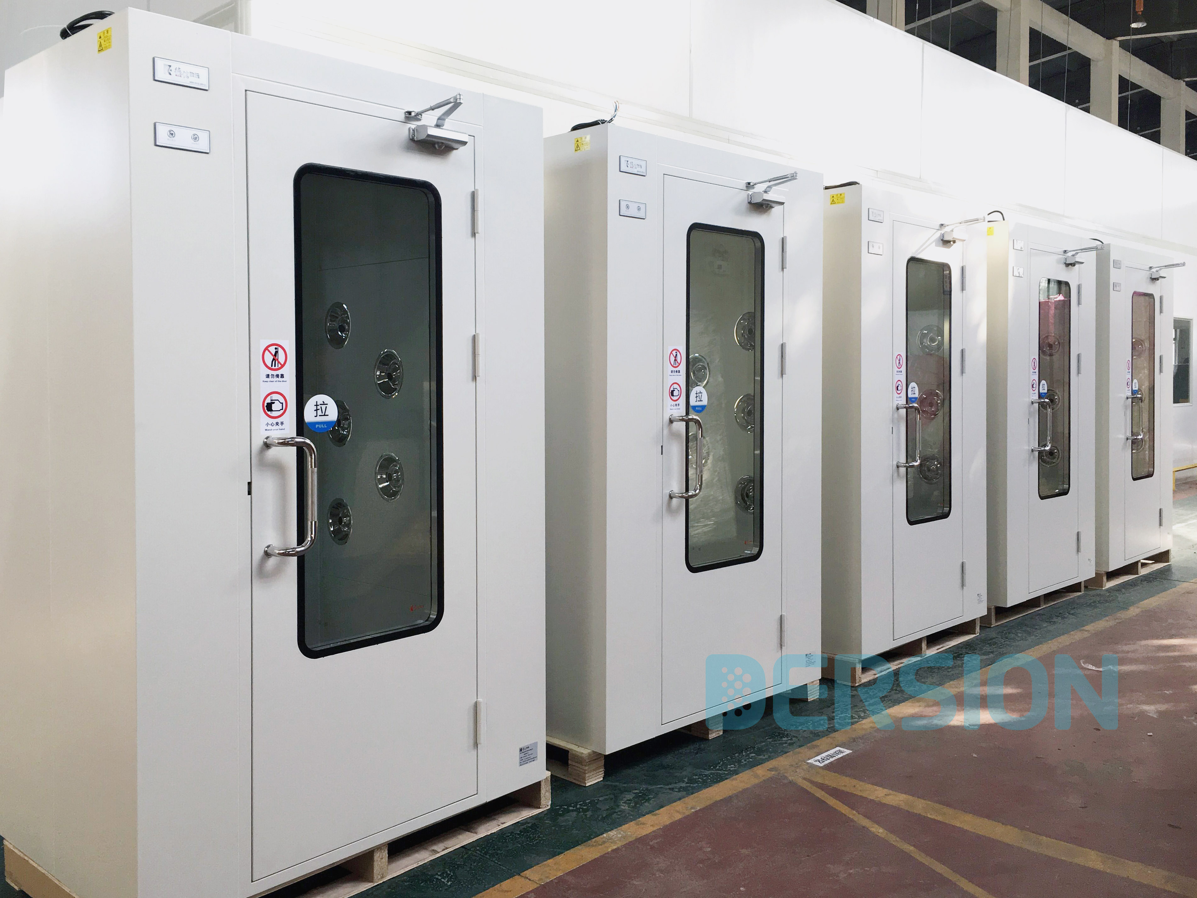 潔凈工程為什么要安裝風(fēng)淋室？