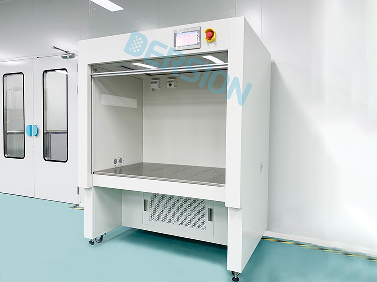 潔凈工作臺是什么又如何選擇呢？
