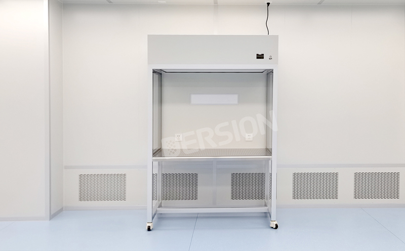 超凈工作臺怎么選擇? 水平流還是垂直流？