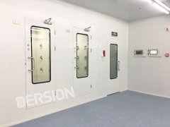 寬敞大氣，高通行率之雙開門風(fēng)淋室